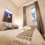 Leone D'autore - Chiaia Vendégház 4*