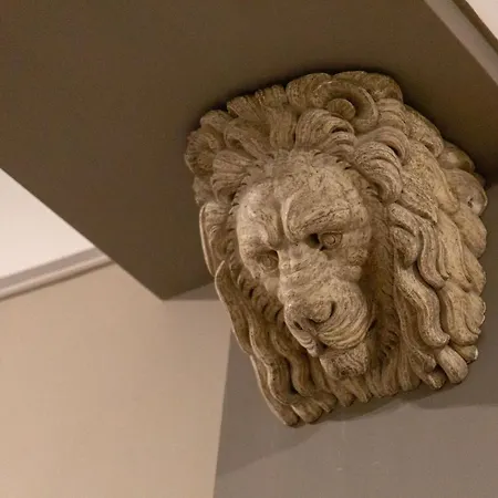 Casa de hóspedes Leone D'autore - Chiaia 4*