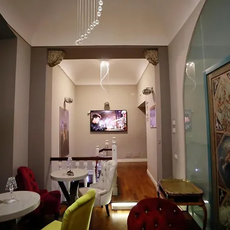 Leone D'autore - Chiaia Νάπολη