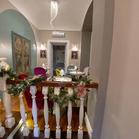 Leone D'autore - Chiaia Πανσιόν Νάπολη