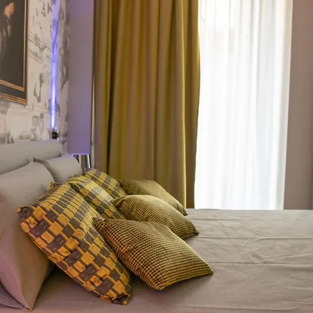 Leone D'autore - Chiaia