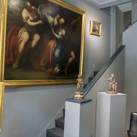 Leone D'autore - Chiaia Maison d'hôtes 4*