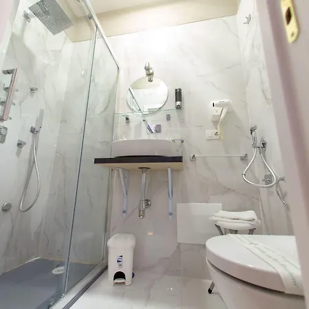 Pensionat Leone D'autore - Chiaia Neapel