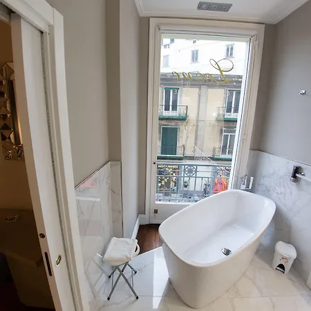 Leone D'autore - Chiaia Neapel